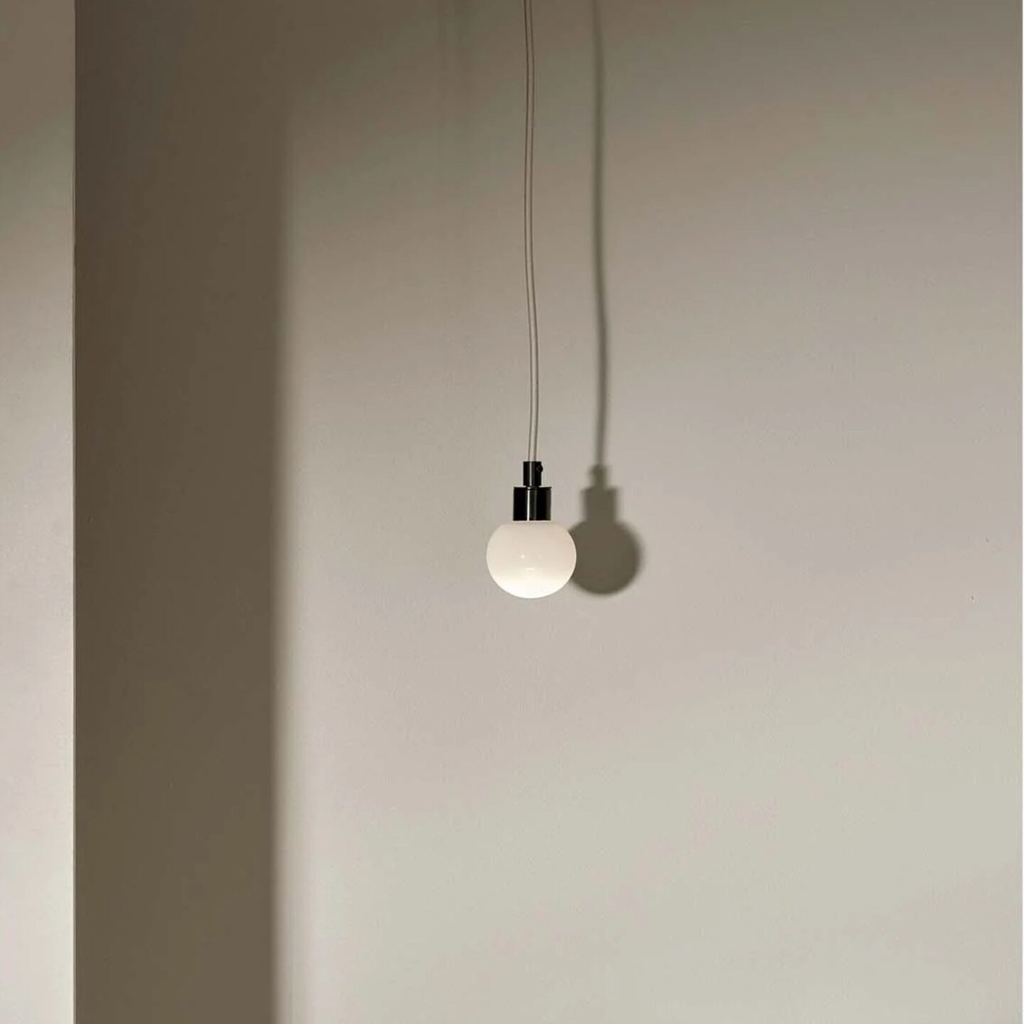 Orb Pendant Mini Brushed Black & Fabrix Flex